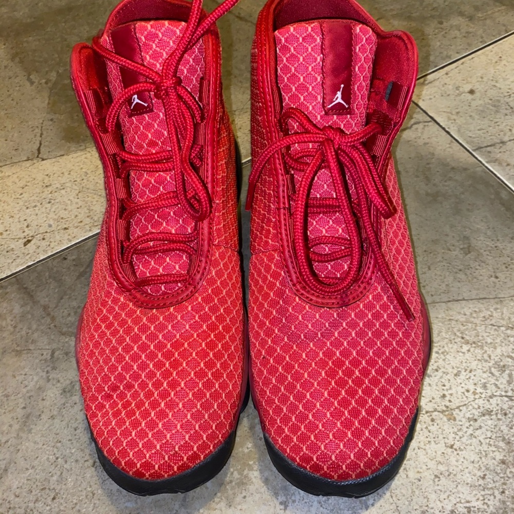 Jordan horizon shoes